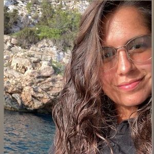 Meet your Posher, Melisa